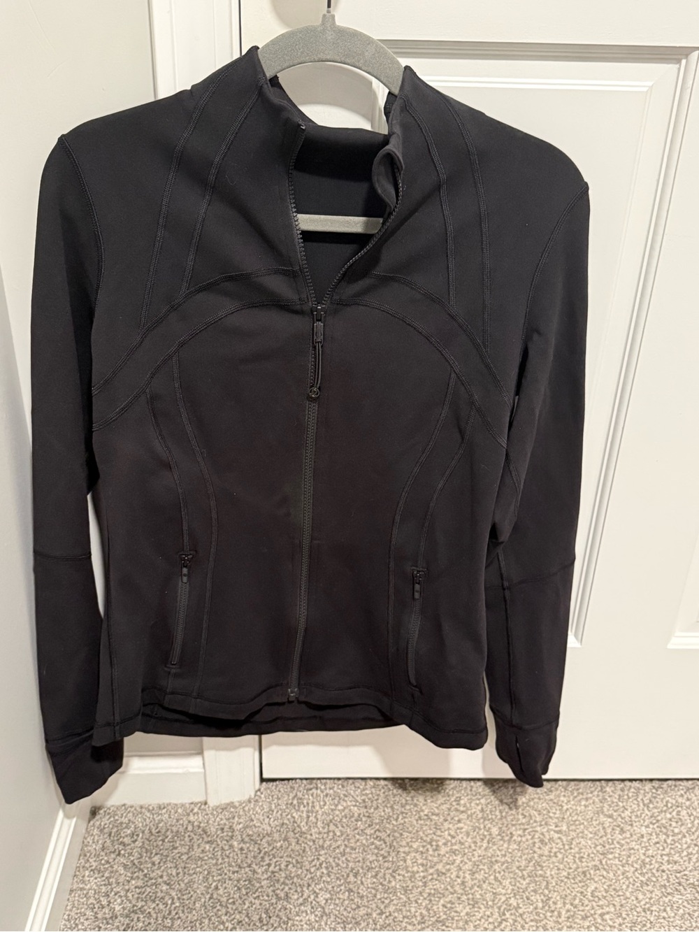 Lululemon Athetica Define Jacket in Black (size 10)
